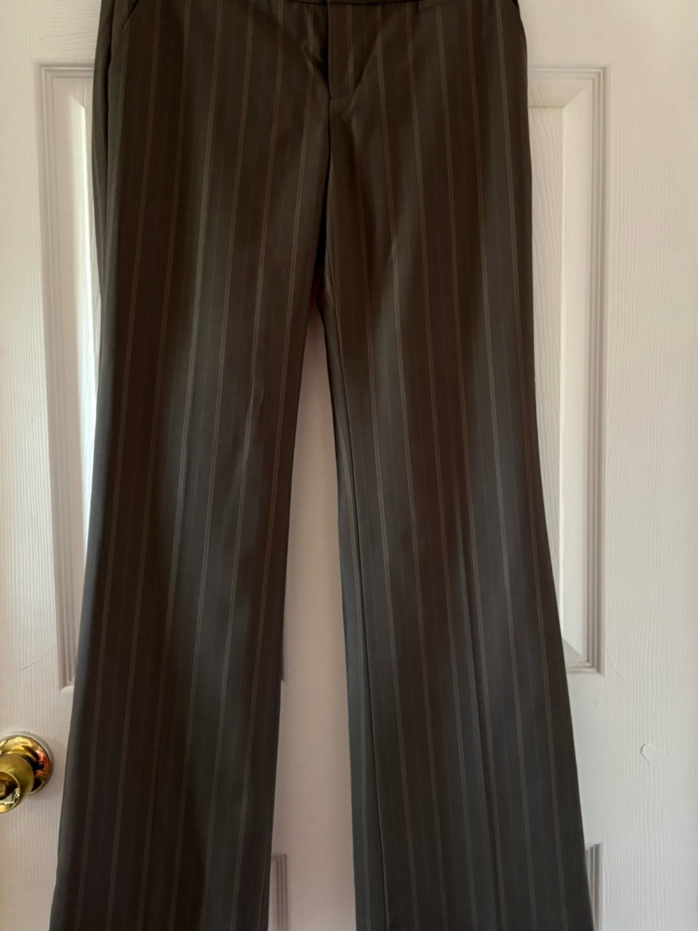 Banana Republic Brown Pinstripe Women's Two-Piece Suit Size 0 - Picture 5 of 16